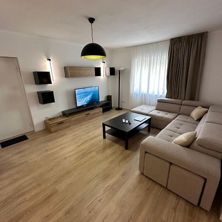 New Bazaar Studios Tirana Zewnętrze zdjęcie