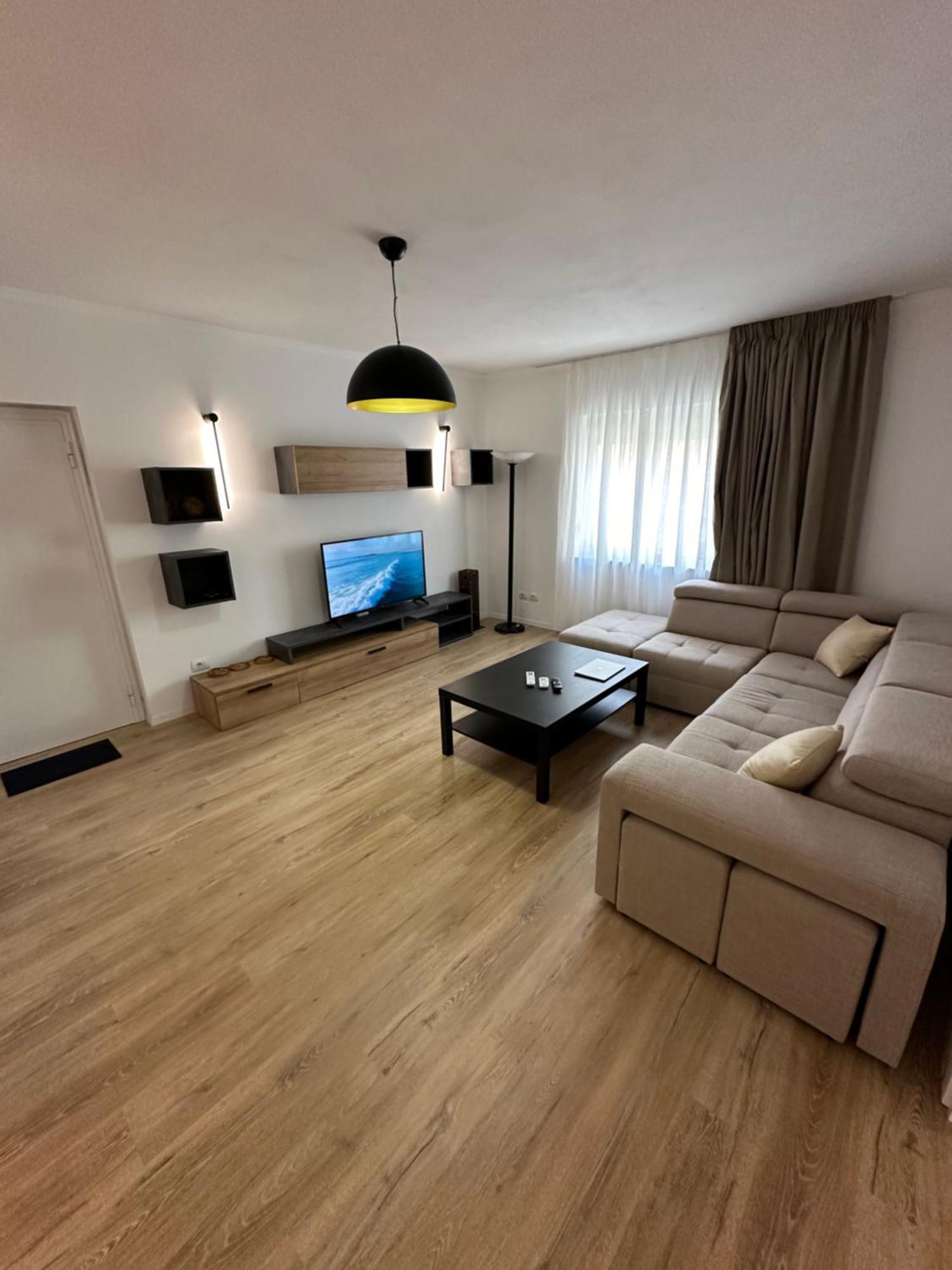 New Bazaar Studios Tirana Zewnętrze zdjęcie