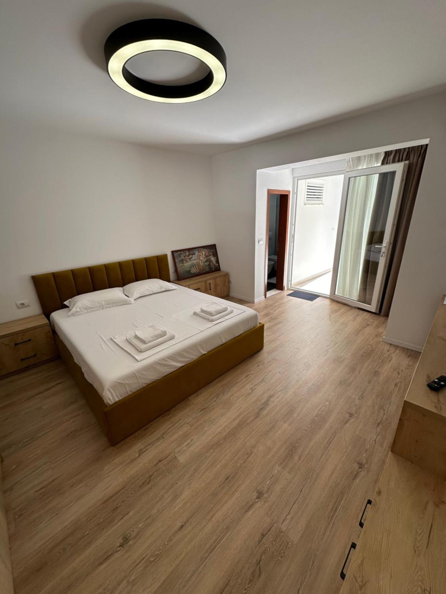 New Bazaar Studios Tirana Zewnętrze zdjęcie